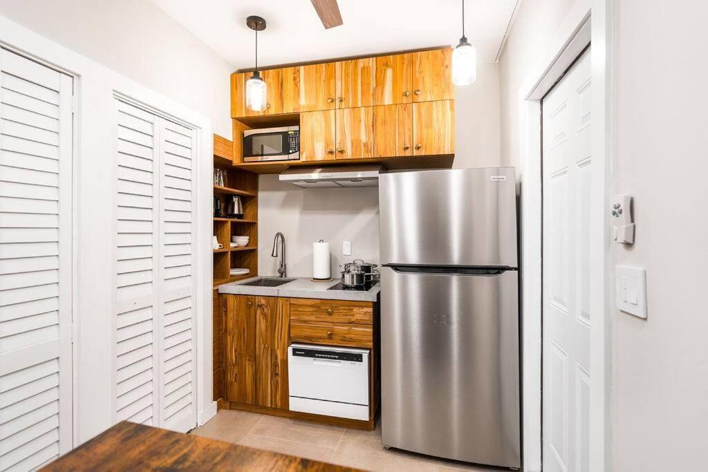 Elegant Miami Apartment East Little Havana / Free Parking Exterior photo
